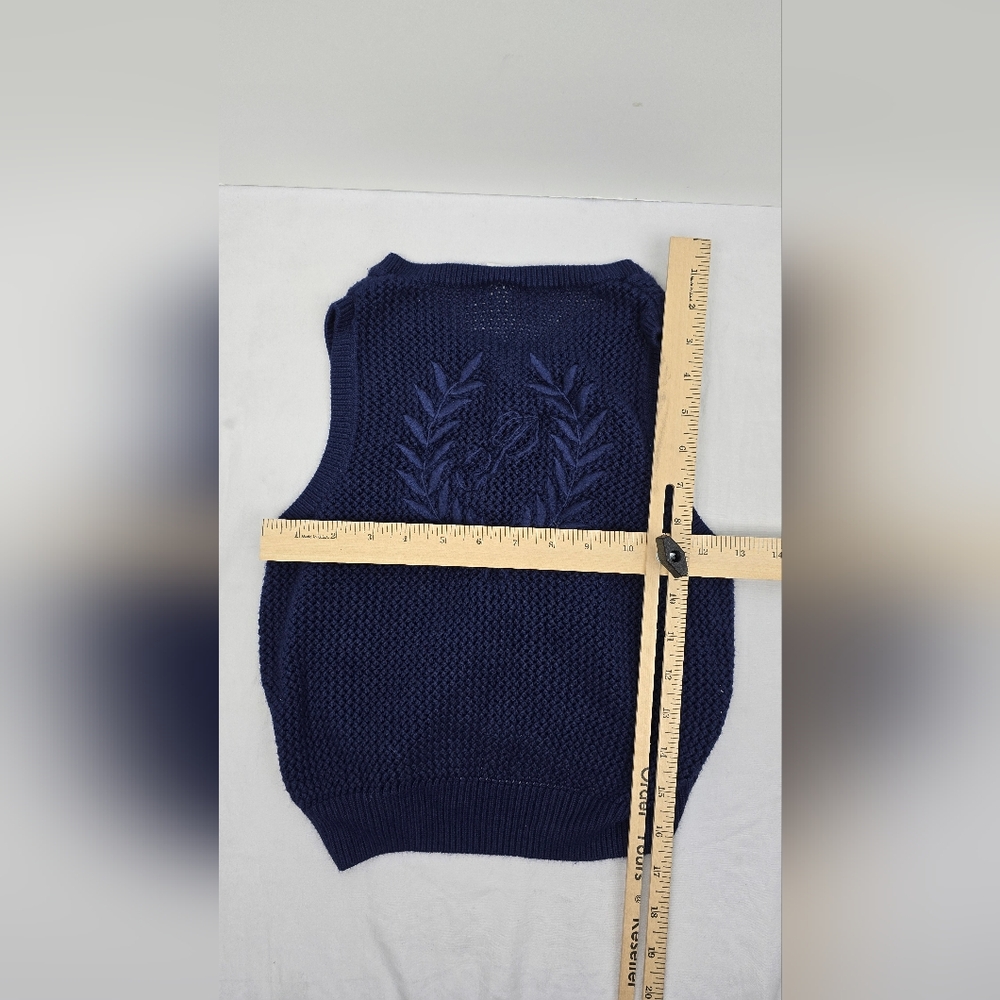 Pink by Victoria Secret Women Cambridge Knit Cropped Vest Navy Blue Size XS NWOT - Picture 7 of 13